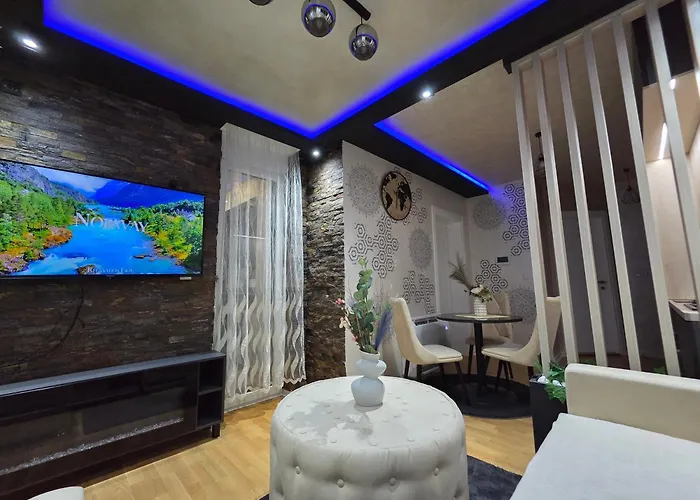 Posejdon Deluxe 4 דירה