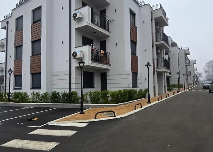 Posejdon Deluxe 4 דירה *